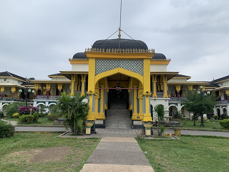 Istana Maimun — Medan