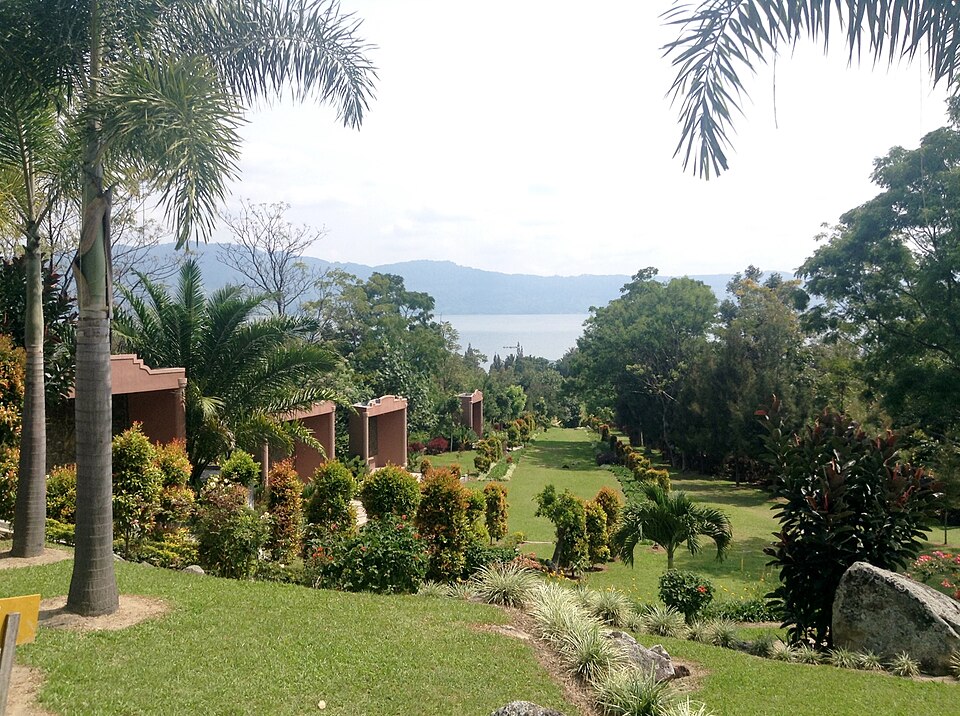 Samosir — Medan