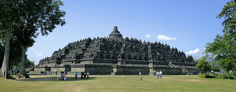 Borobudur — Yogyakarta